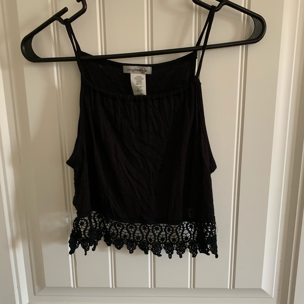 Crop top